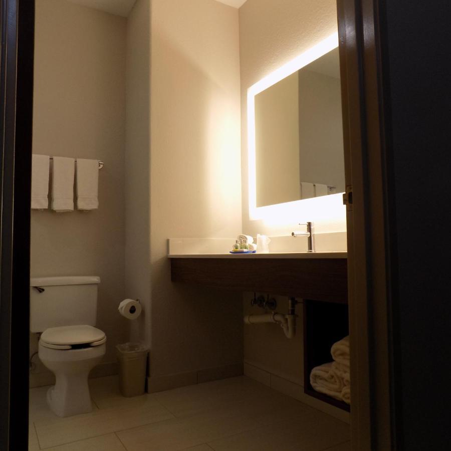 Express & Mission-mcallen Area Hotel 2*